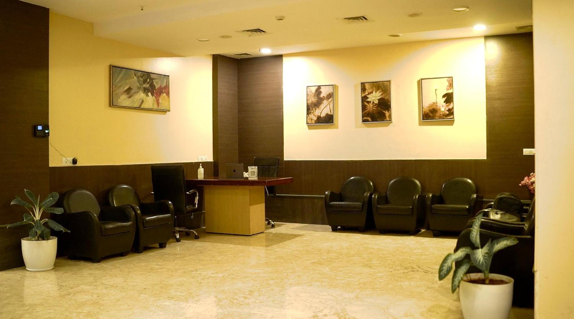 The Altruist Business Hotel Kharadi プネ エクステリア 写真